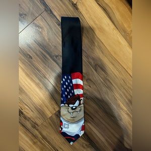 EUC Looney Tunes Tie Tasmanian Devil